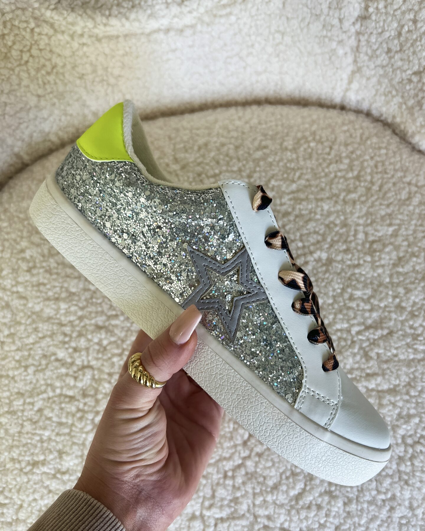 Golden goose dupe store sneakers